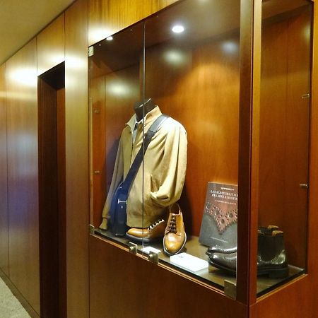 ホテル エクセルシオール マゼンタ マジェンタ エクステリア 写真